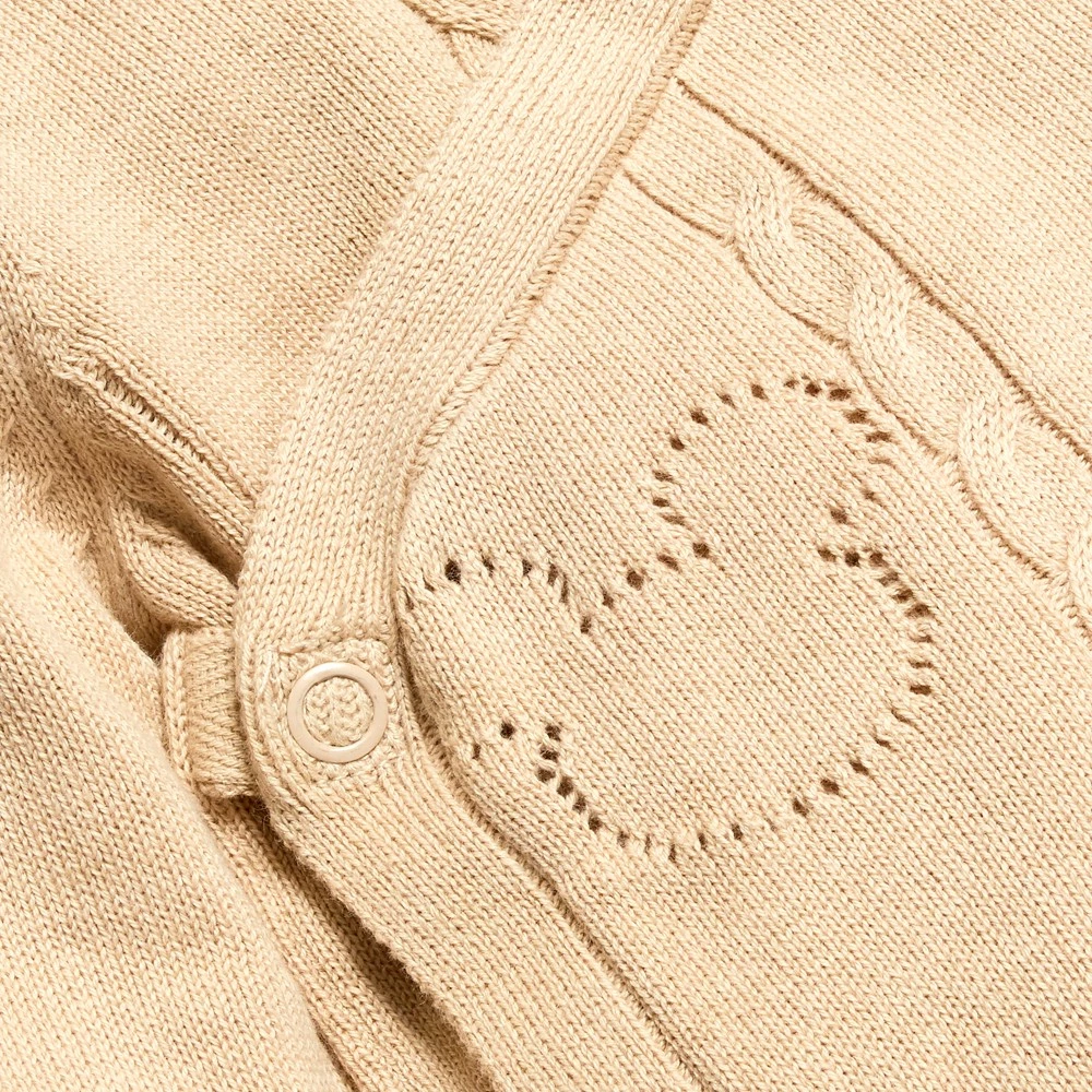 Disney Store Ensemble Cadeau Pour Bébé Mickey 6 Disney Store Ensemble Cadeau Pour Bébé Mickey – Image 6