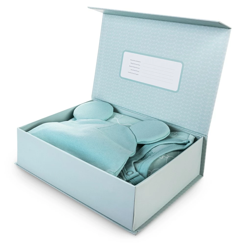 Disney Store Ensemble Cadeau Pour Bébé Mickey 6 Disney Store Ensemble Cadeau Pour Bébé Mickey – Image 6