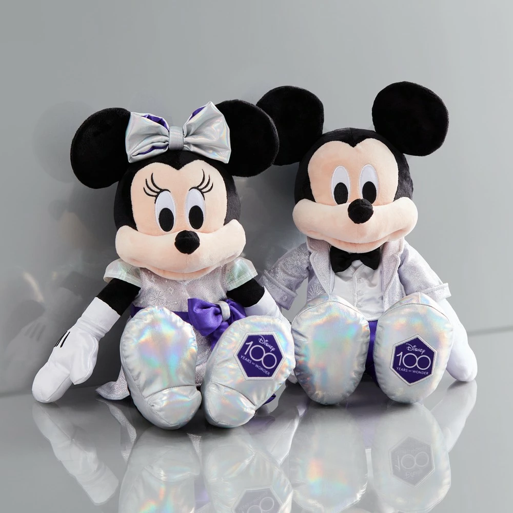 Disney Store Petite Peluche Mickey Disney100 Celebration 2 Disney Store Petite Peluche Mickey Disney100 Celebration – Image 2