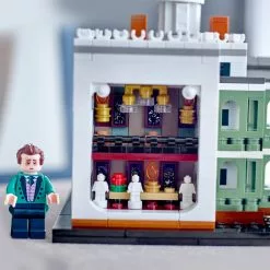 LEGO Mini Disney 40521 Le Manoir Hanté De Disney Miniature -Disney Store 461033128251 3