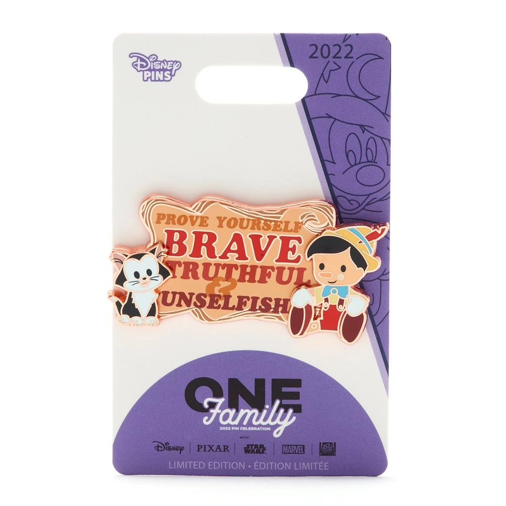 Disney Store Disney One Family Pin's Pinocchio "Devise" En édition Limitée 2 Disney Store Disney One Family Pin's Pinocchio "Devise" En édition Limitée – Image 2