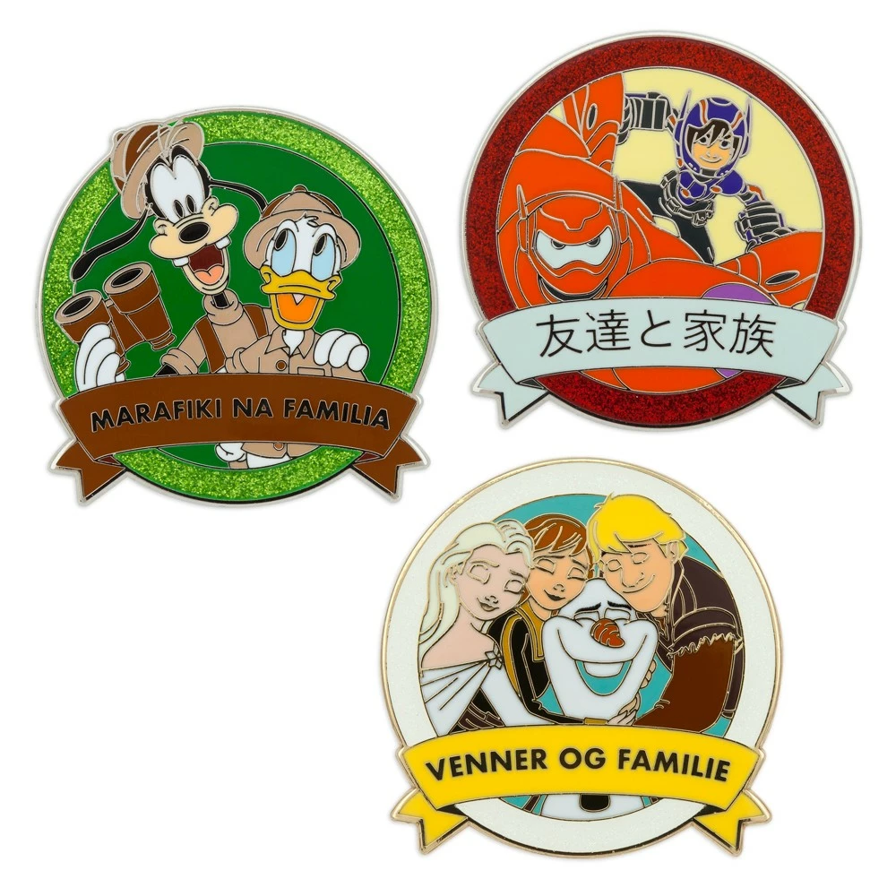 Disney Store Disney One Family Ensemble De Pin's Mystère "Friends And Family" Multilingue 3 Disney Store Disney One Family Ensemble De Pin's Mystère "Friends And Family" Multilingue – Image 3