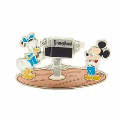 Disney Store Pin's Mickey Et Donald En édition Limitée Walt Disney's Disneyland Disney100 Eras